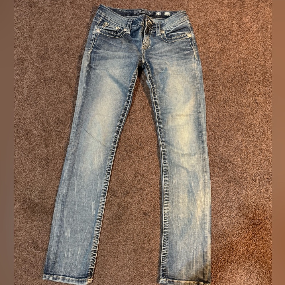 Miss Me Size 27 Signature Straight